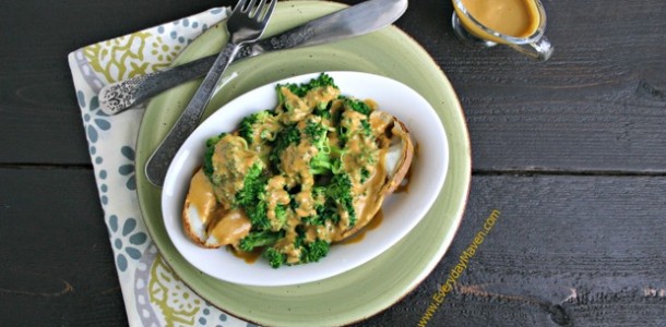 Vegan Broccoli and Cheeze Stuffed Baked Potatoes from www.EverydayMaven.com