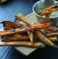 Crispy Baked Sweet Potato Fries from www.everydaymaven.com