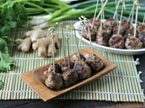 Paleo Asian Meatballs from www.everydaymaven.com