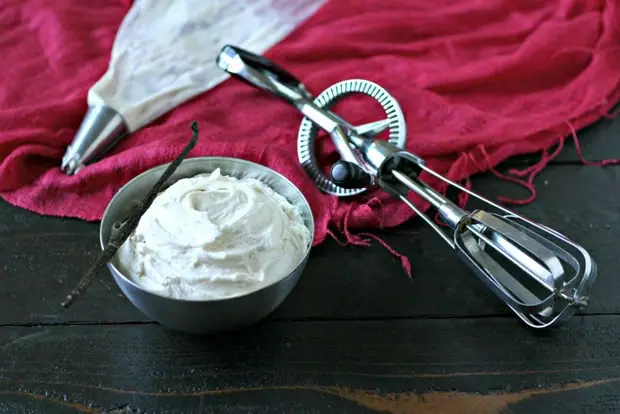 How To Make Perfect Vanilla Bean Buttercream Frosting from www.EverydayMaven.com
