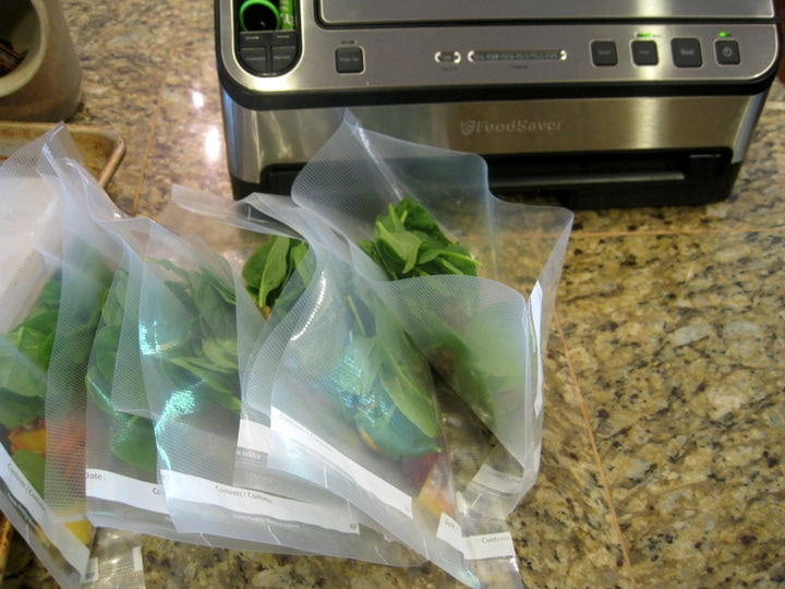 How To Freeze Smoothie Packs with the FoodSaver®