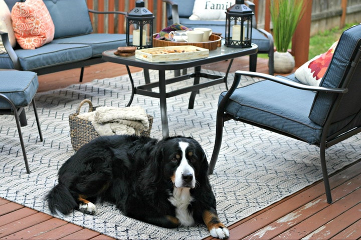 Outdoor Living Room from Fred Meyer on www.EverydayMaven.com