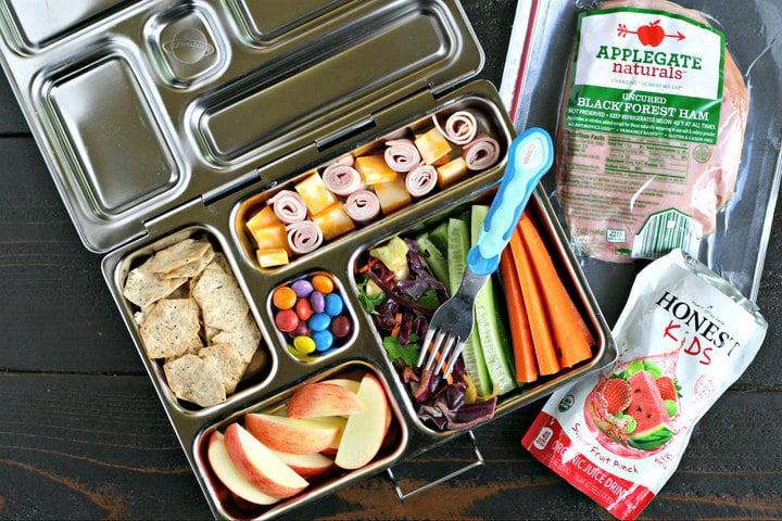 Packing Healthy School Lunches from www.EverydayMaven.com