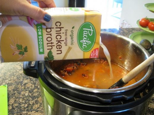 Pacific Foods Organic Free Range Chicken Broth Low Sodium for Taco Soup www.EverydayMaven.com